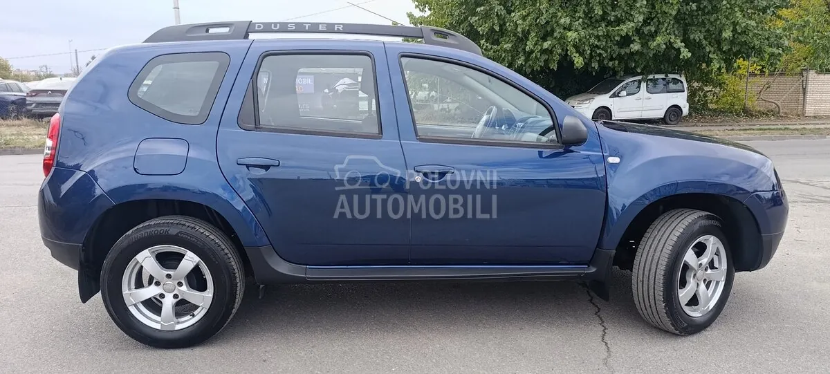 Dacia Duster 2016 photo 2