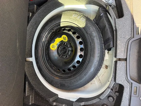 Volvo V50 2011 photo 5