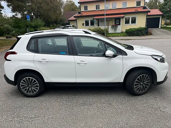 Peugeot 2008 2017 photo 4