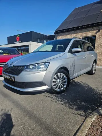 Skoda Fabia 2022 photo 2