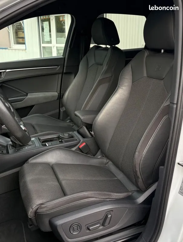 Audi Q3 2019 photo 5