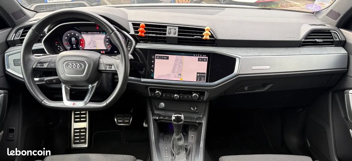 Audi Q3 2019 photo 3