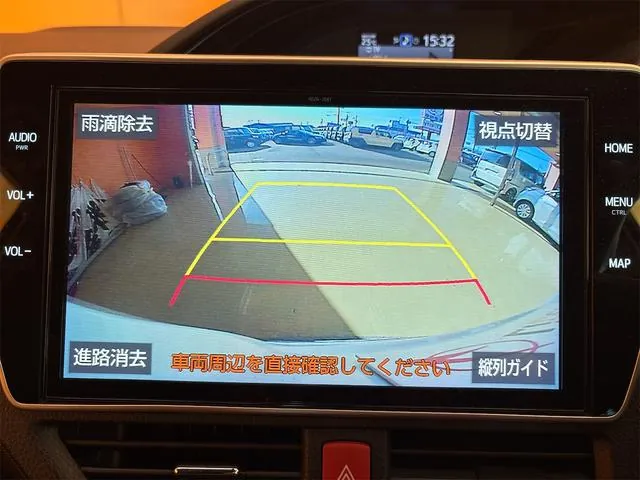 Toyota Noah 2019 photo 3
