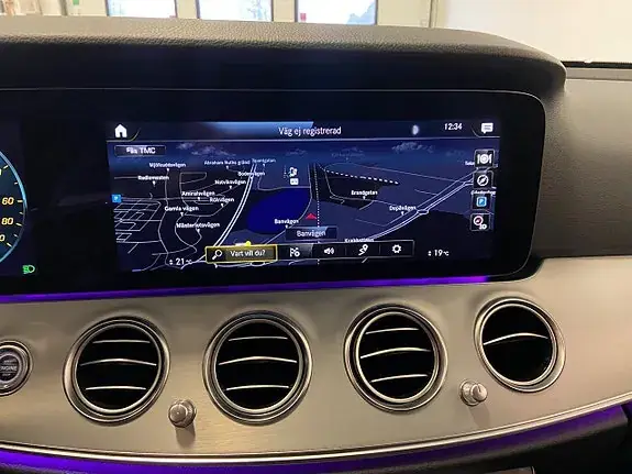 Mercedes-Benz E 300 2023 photo 5