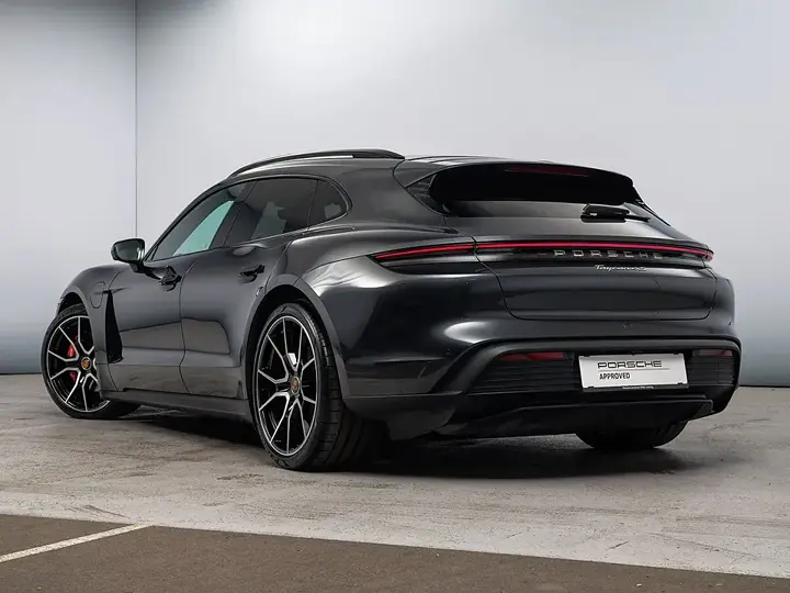 Porsche Taycan 2024 photo 3