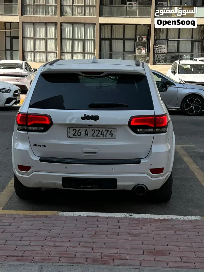 Jeep Grand Cherokee 2017 photo 4