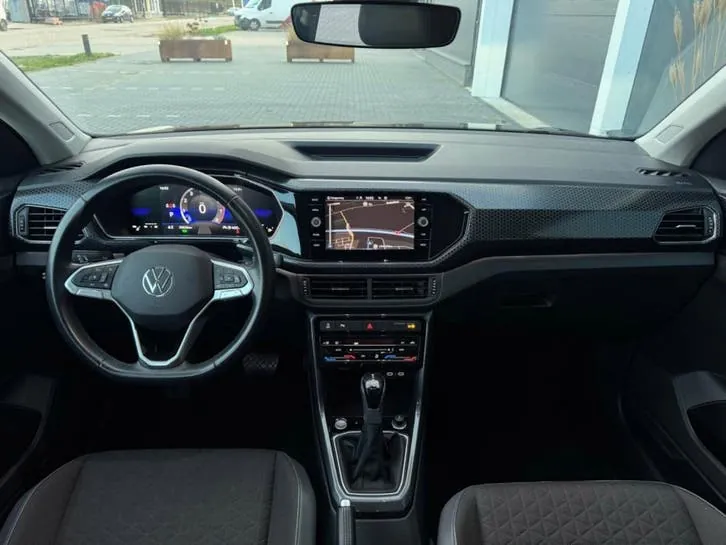 Volkswagen T-Cross 2023 photo 2
