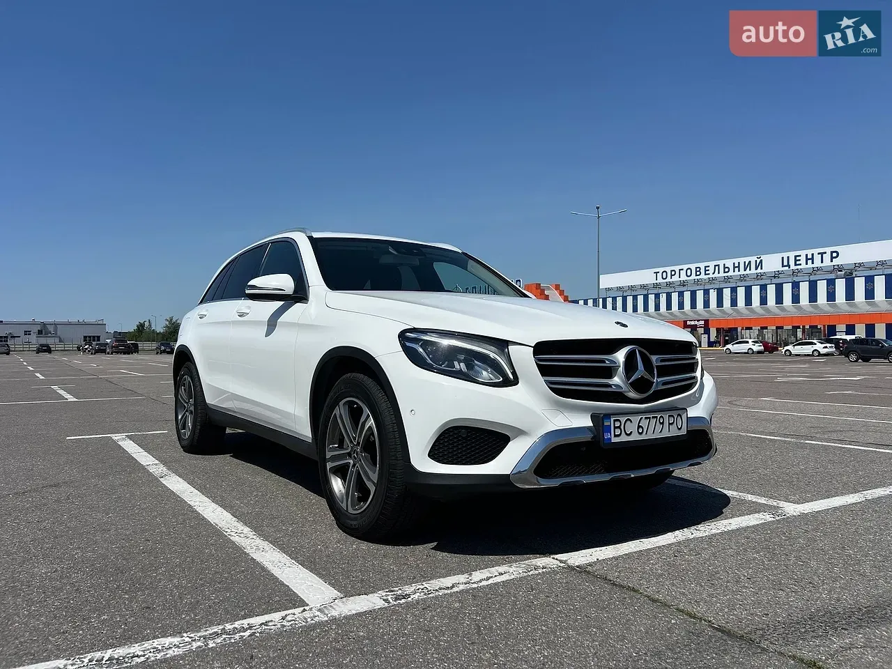 Mercedes-Benz Glc 2018 photo 2