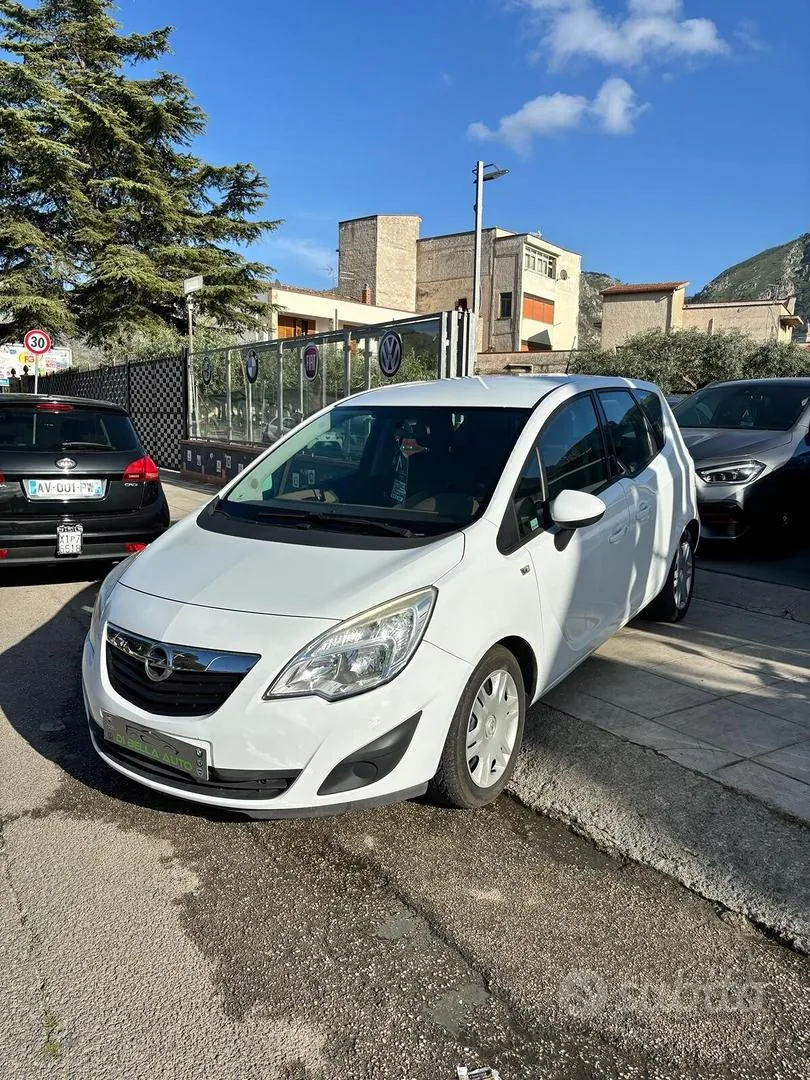 Opel Meriva 2011 photo 2