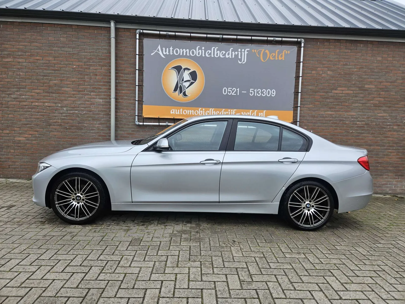 BMW 316 2012 photo 4