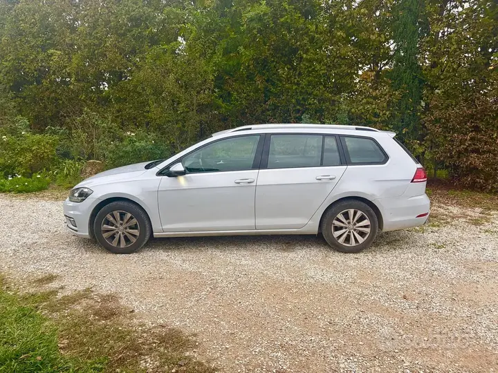 Volkswagen Golf 2017 photo 2