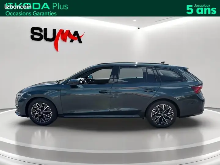 Skoda Octavia 2025 photo 2