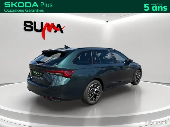 Skoda Octavia 2025 photo 5
