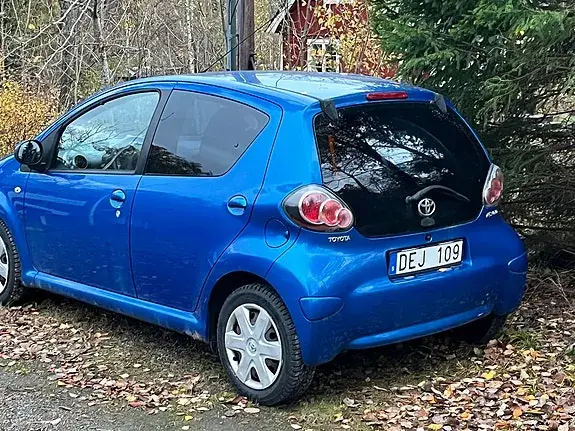 Toyota Aygo 2010 photo 5
