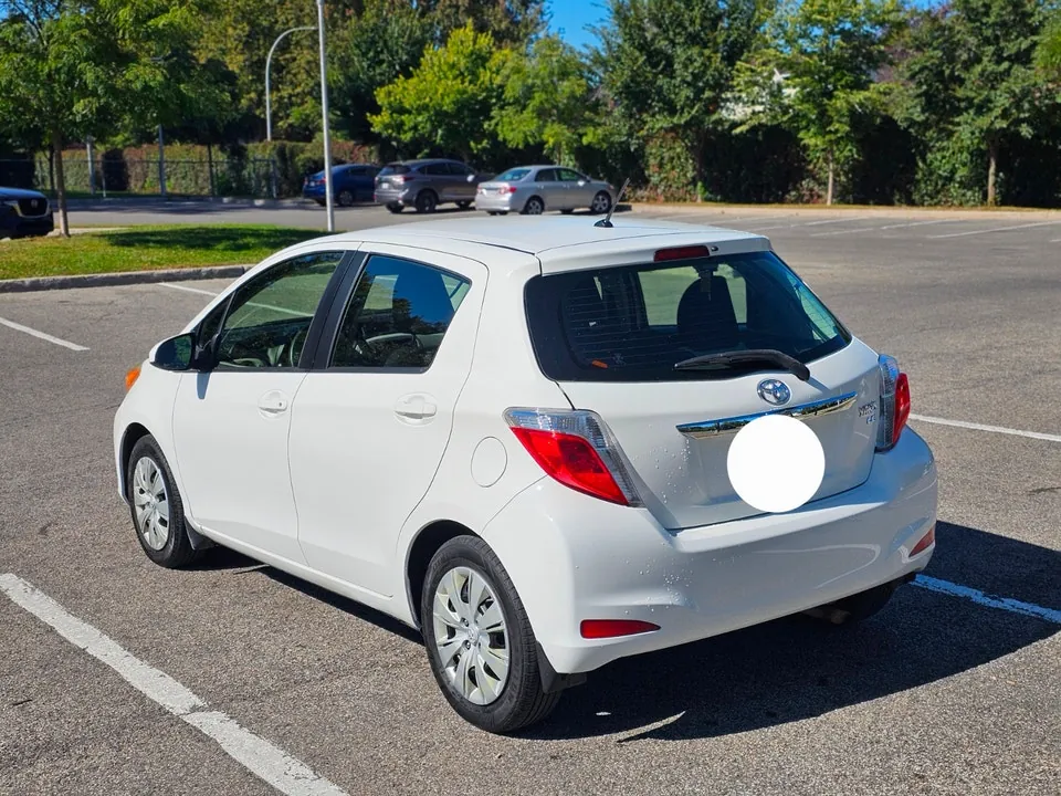 Toyota Yaris 2013 photo 5