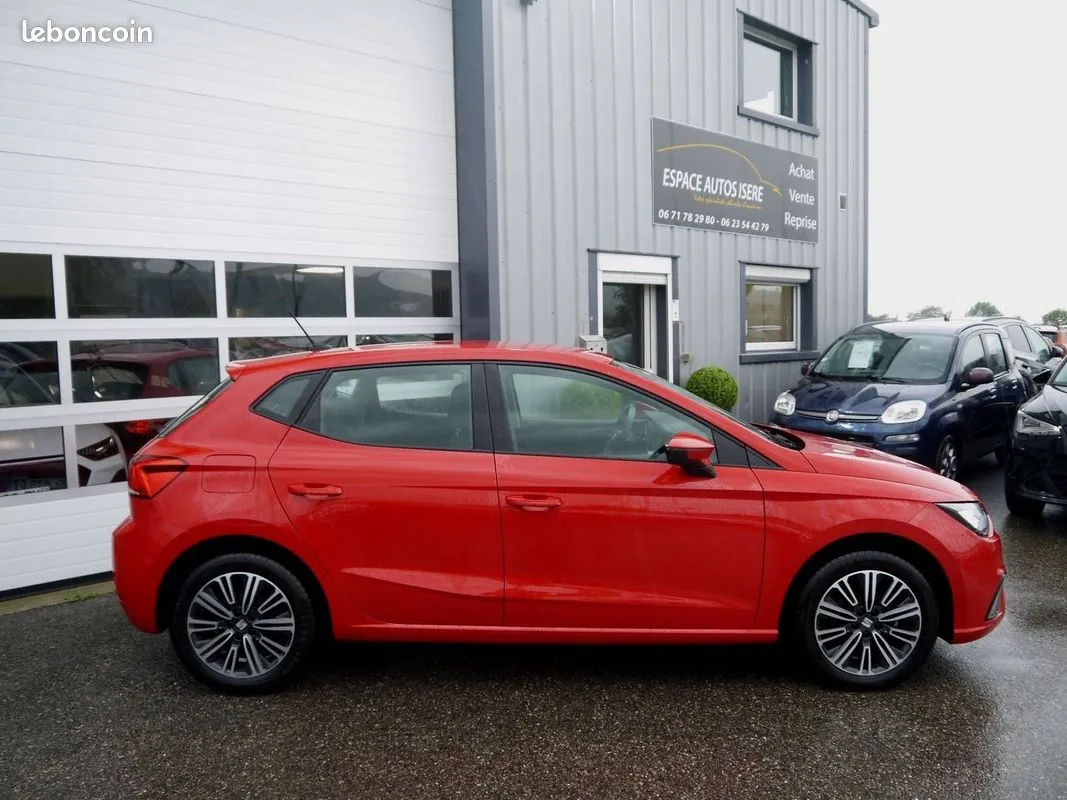 Seat Ibiza 2023 photo 4