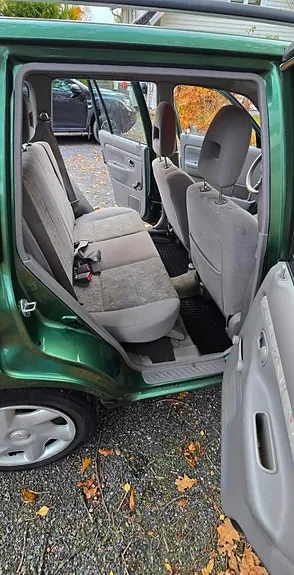 Mazda Demio 2000 photo 5