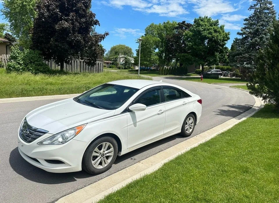 Hyundai Sonata 2013 photo 3