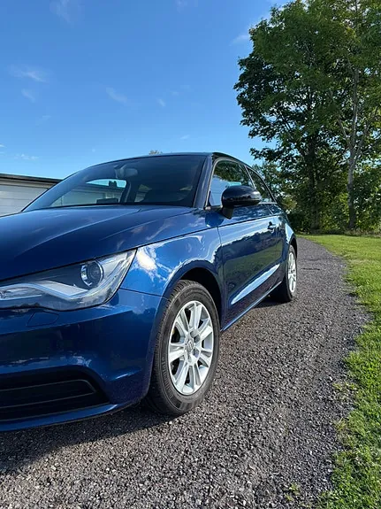 Audi A1 2012 photo 2