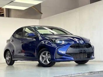 Toyota Yaris 2021 photo 2