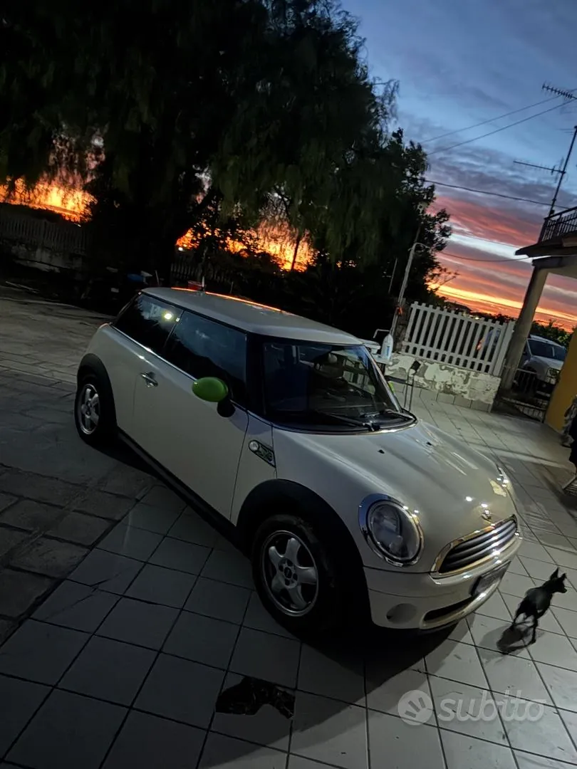 Mini Cooper 2009 photo 2