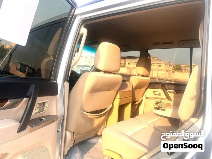 Mitsubishi Pajero 2013 photo 4