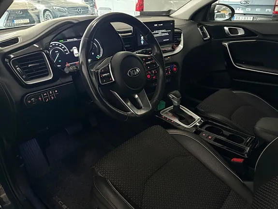 Kia Xceed 2021 photo 5