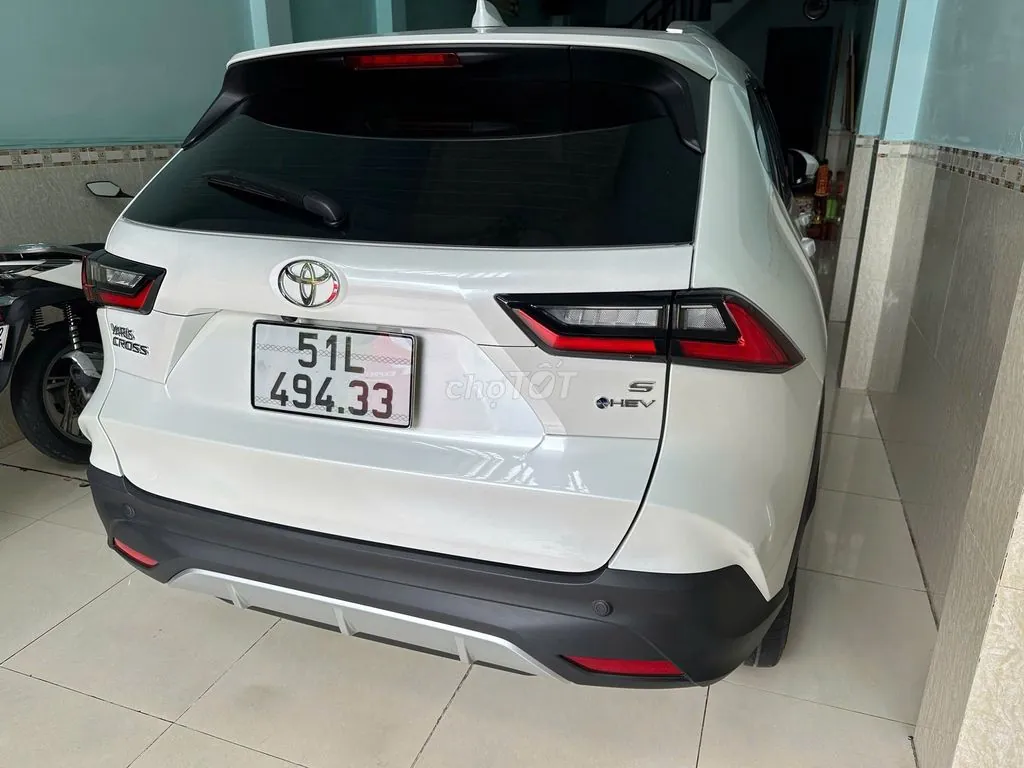 Toyota Yaris Cross 2024 photo 2