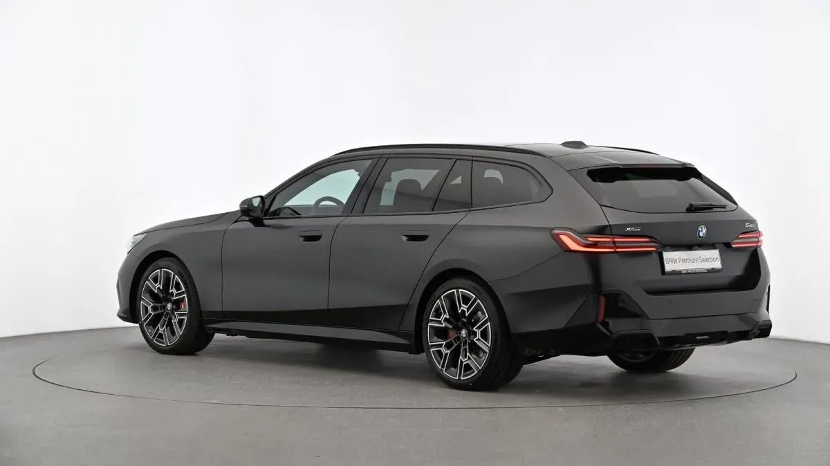 BMW 5 Series 2026 photo 3