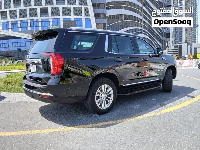 GMC Yukon 2023 photo 3