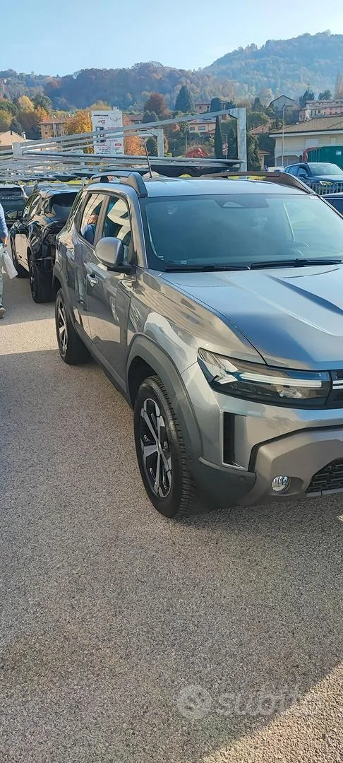 Dacia Duster 2025 photo 2