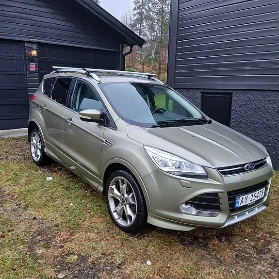 Ford Kuga 2014 photo 2