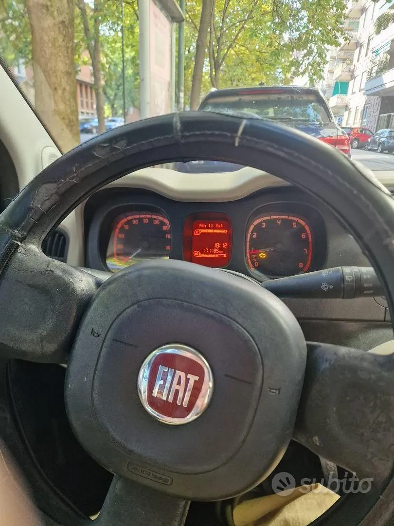 Fiat Panda 2012 photo 2