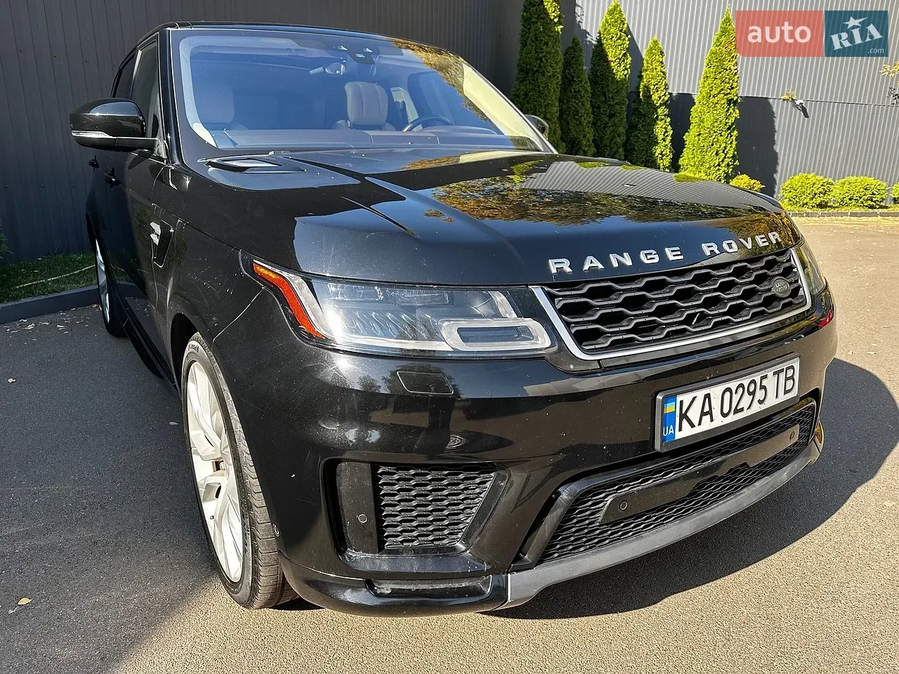 Land Rover Range Rover Sport 2018 photo 2