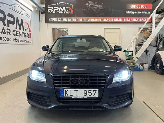 Audi A4 2009 photo 2