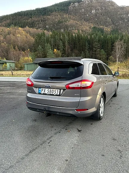 Ford Mondeo 2012 photo 5