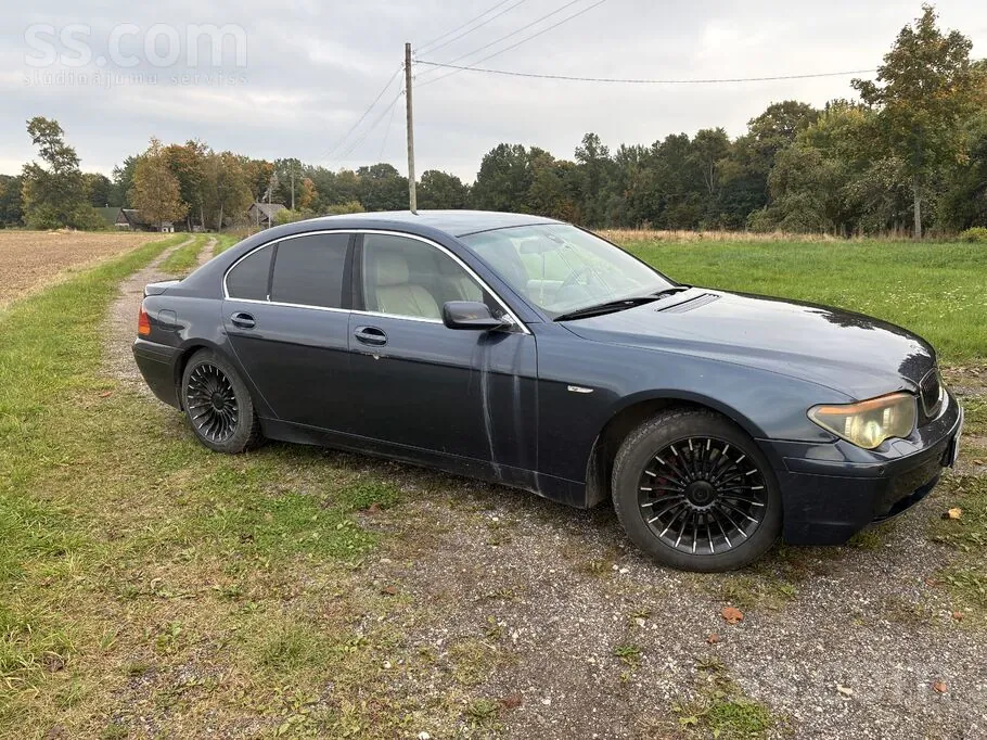 BMW 730 2003 photo 2