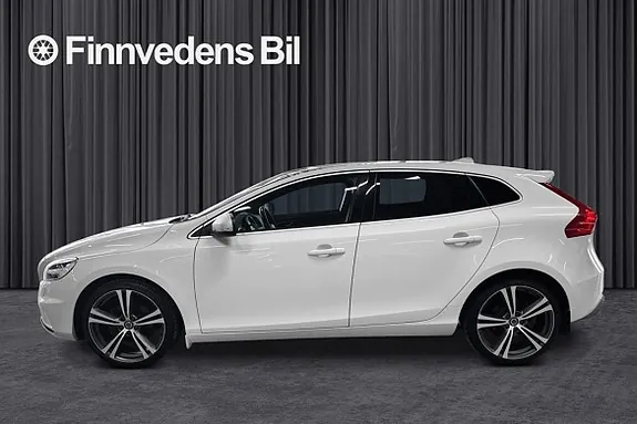 Volvo V40 2017 photo 2