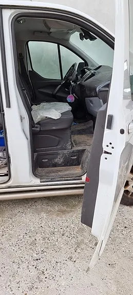 Ford Transit 2013 photo 2