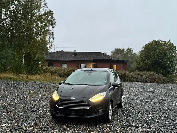 Ford Fiesta 2014 photo 3
