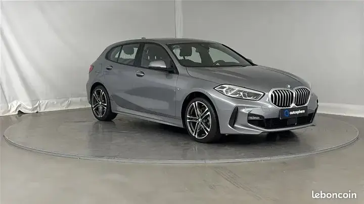 BMW 1 Series 2024 photo 3