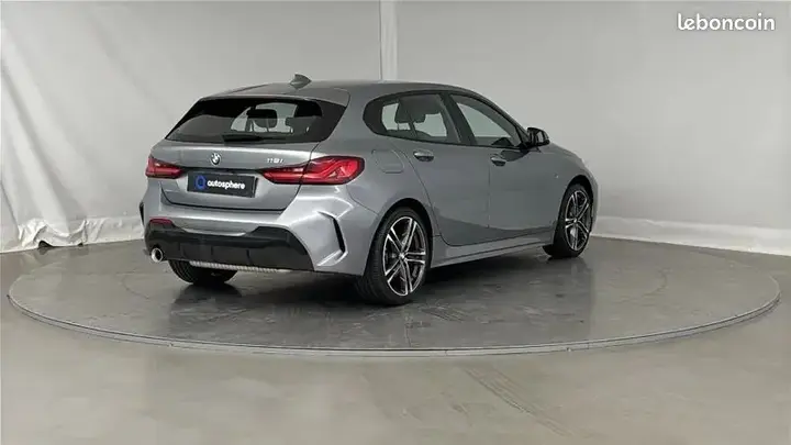 BMW 1 Series 2024 photo 5