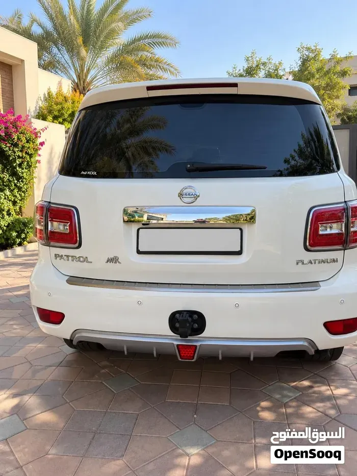 Nissan Patrol 2018 photo 2