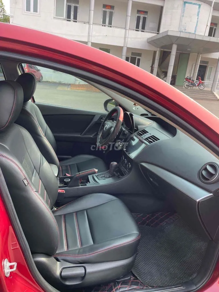 Mazda 3 2013 photo 5