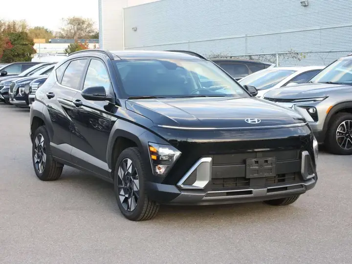 Hyundai Kona 2025 photo 3