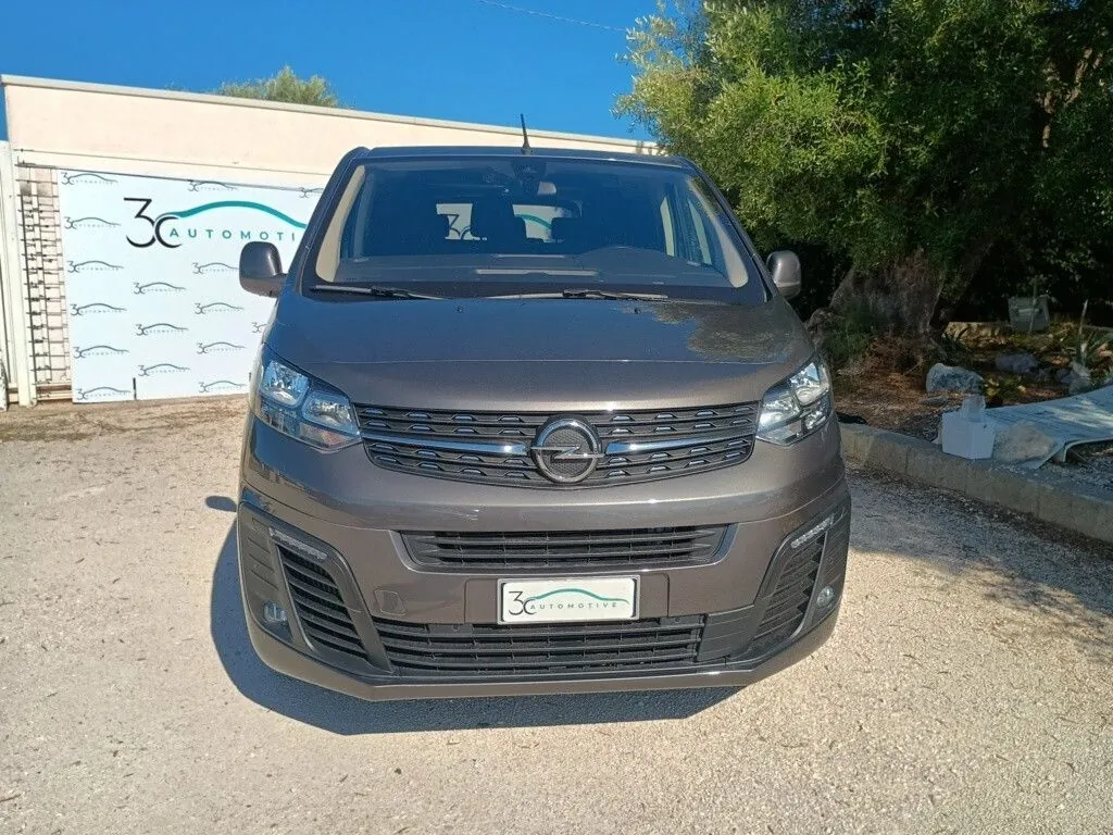 Opel Zafira 2021 photo 2