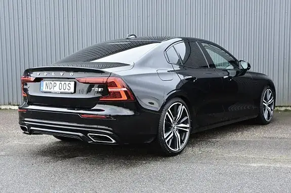 Volvo S60 2020 photo 2