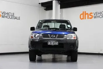 Nissan Navara 2010 photo 3