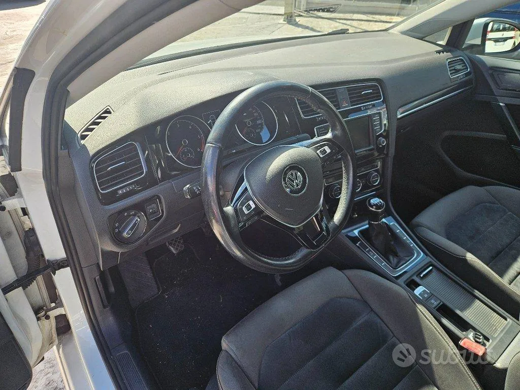 Volkswagen Golf 2015 photo 5