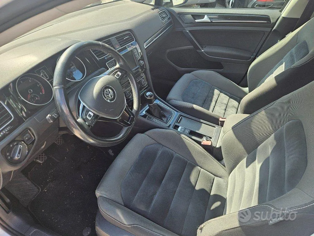 Volkswagen Golf 2015 photo 4